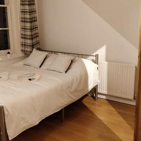Fieldgate Spacious Rooms London Ngoại thất bức ảnh